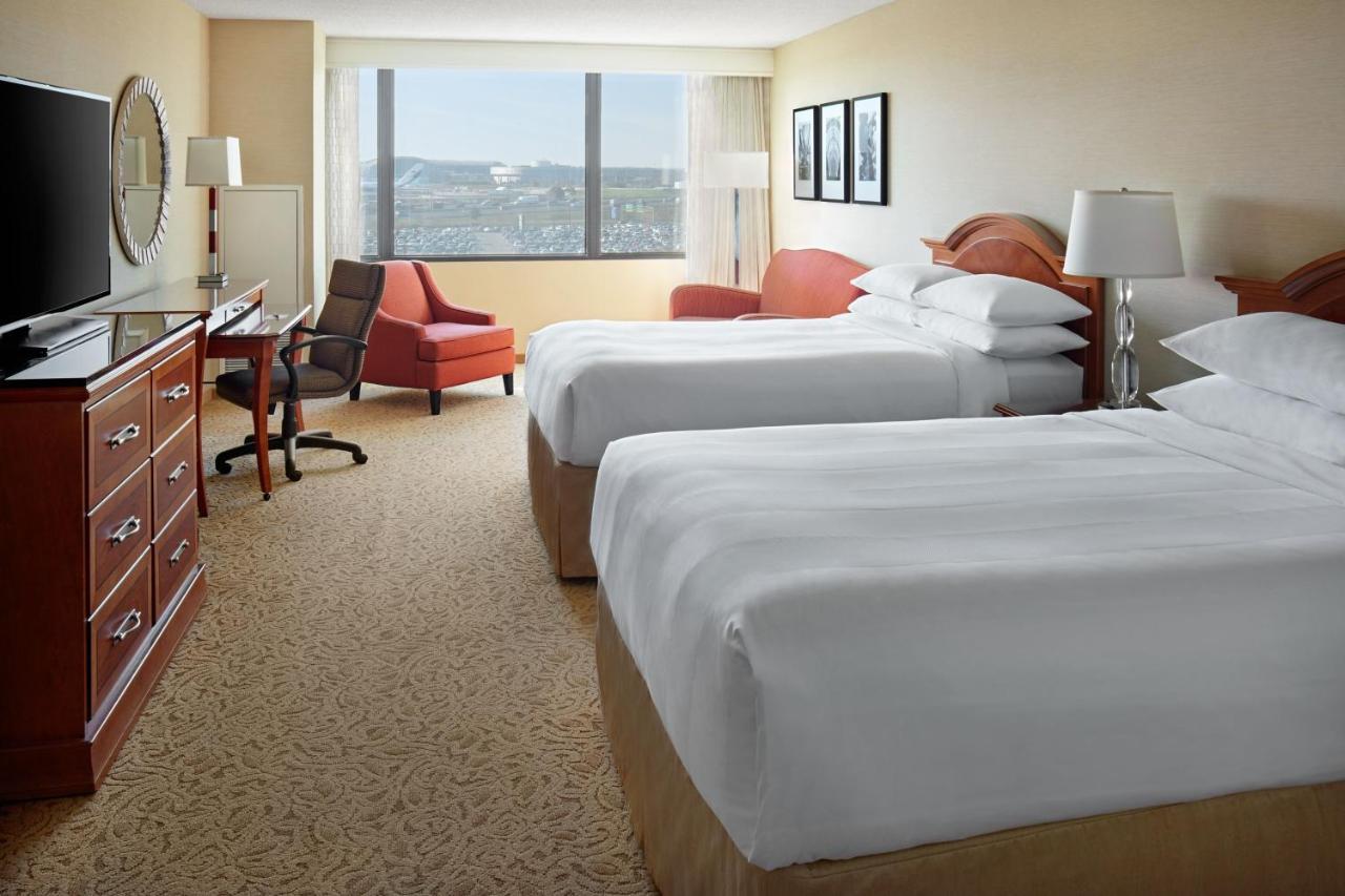 Toronto Airport Marriott Hotel Екстериор снимка