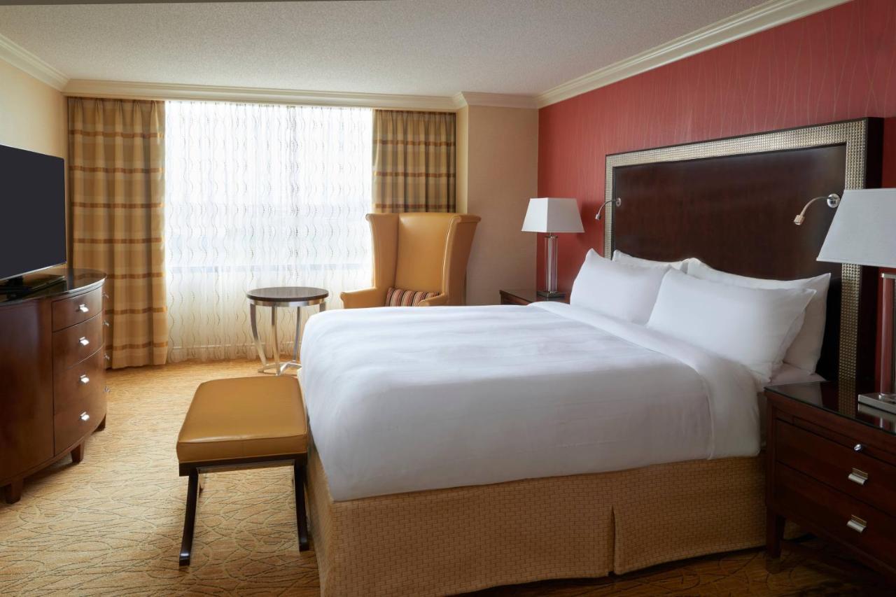 Toronto Airport Marriott Hotel Екстериор снимка