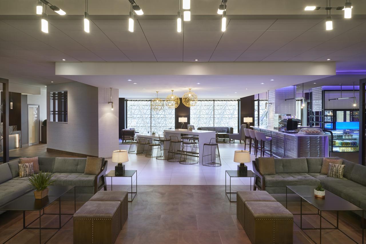 Toronto Airport Marriott Hotel Екстериор снимка