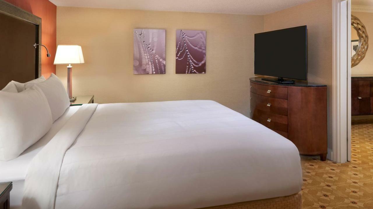 Toronto Airport Marriott Hotel Екстериор снимка